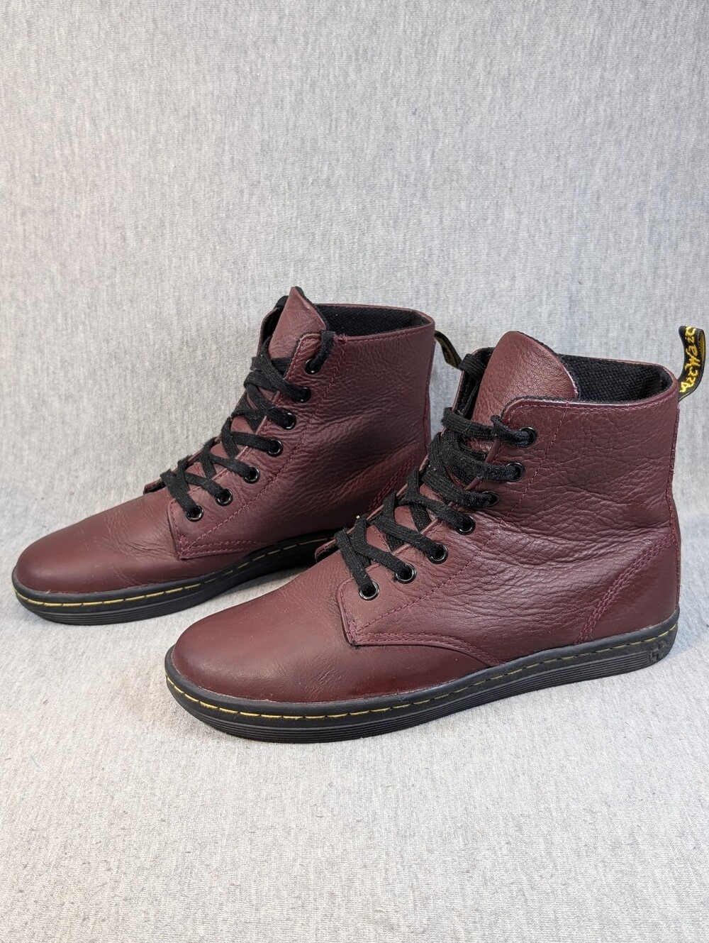 Dr. Martens Leyton Leather Boots Women's 7 Burgundy Casual Lace Up